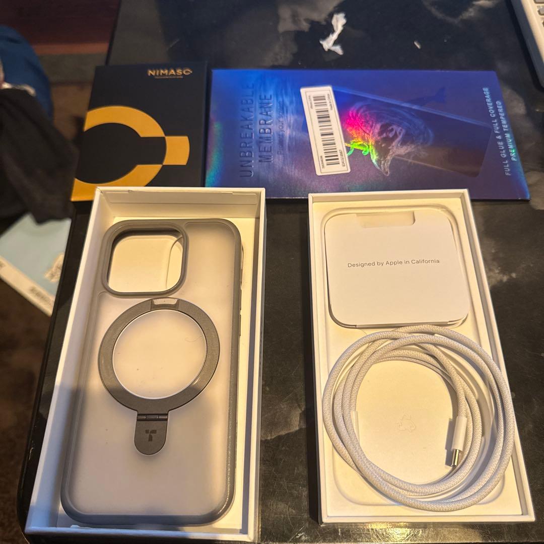 Apple iPhone 15Pro 本体　オマケ有