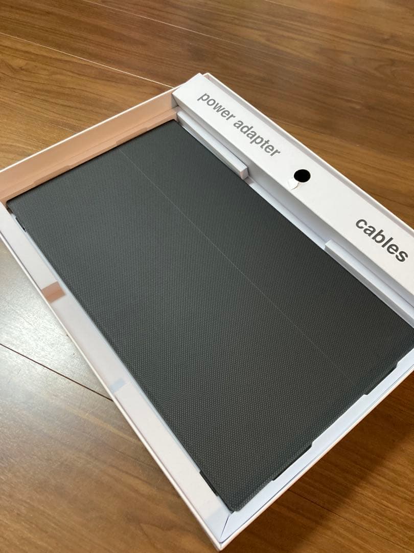 ポータブル モバイル モニター 18.5インチ 美品