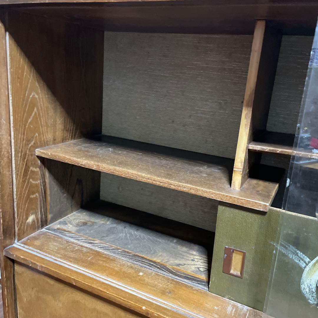 ヴィンテージ家具　ミッドセンチュリー　サイドボード　アンティーク　レトロ　飾り棚