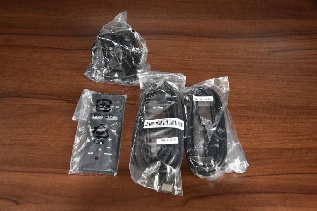 【2025年製】　サウンドバー　SR-B30A（B）　ブラック