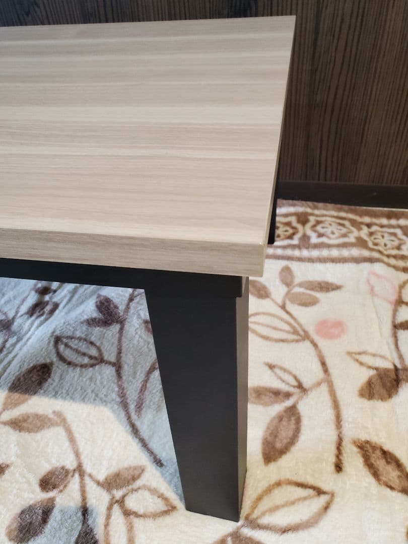 リビングこたつ　2022年製　80cm x 60cm x 39cm