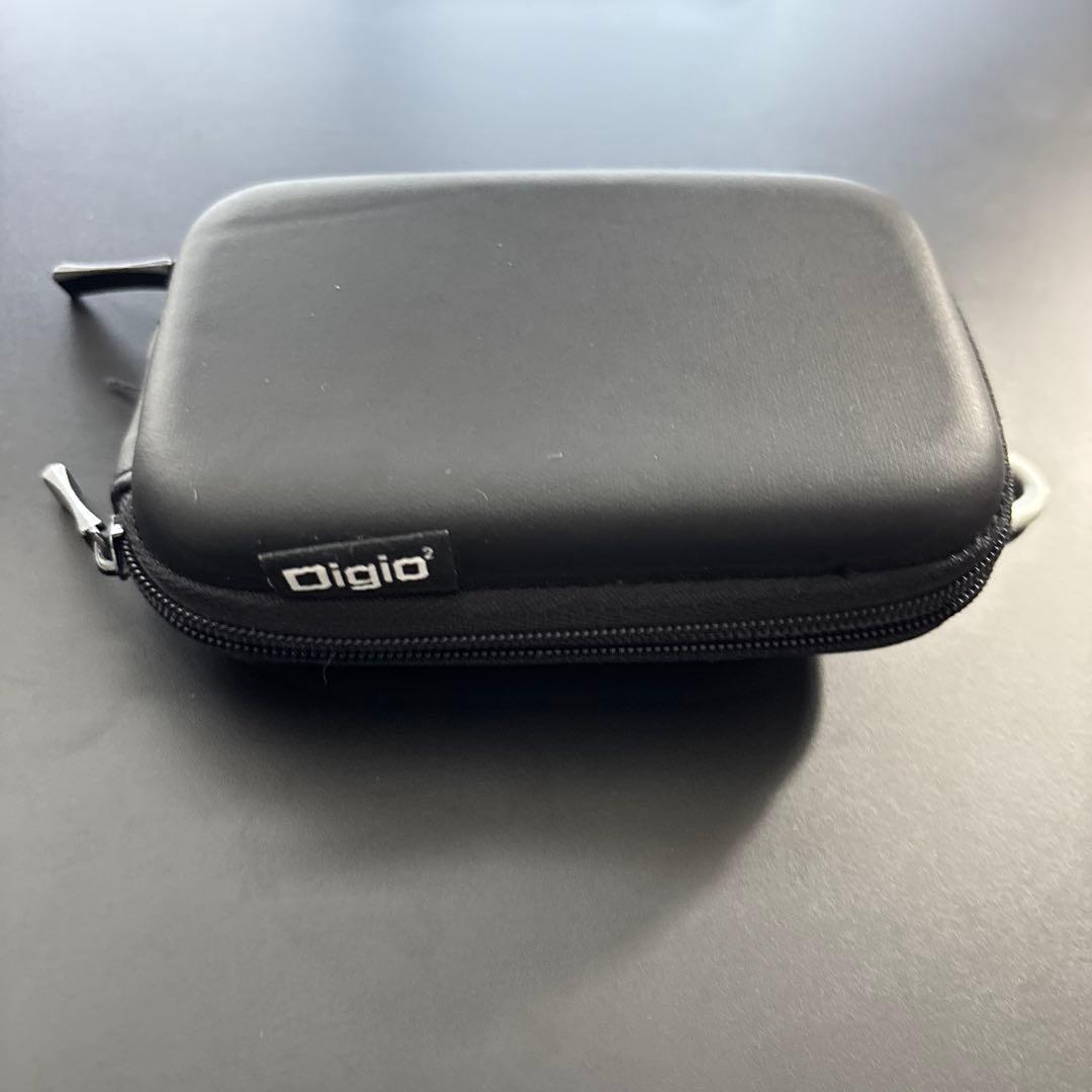 Nikon COOLPIX A100 本体＋ケース・SDカード