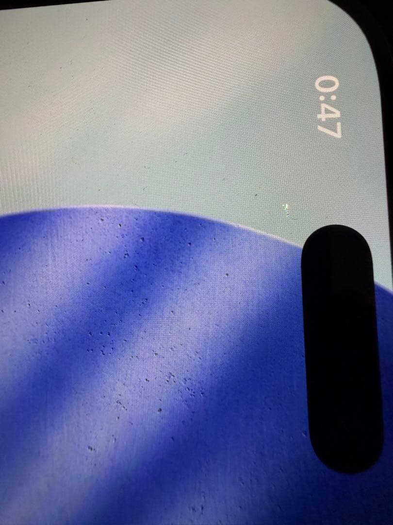 Apple iPhone 16Pro ブラックチタニウム　本体