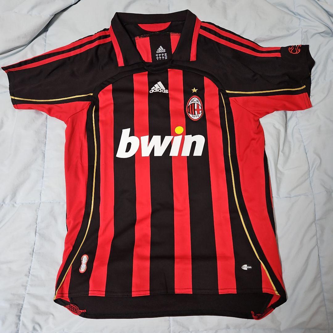 KAKA' サイン入り ACミラン 22番ユニフォーム　BECKETT証明付き