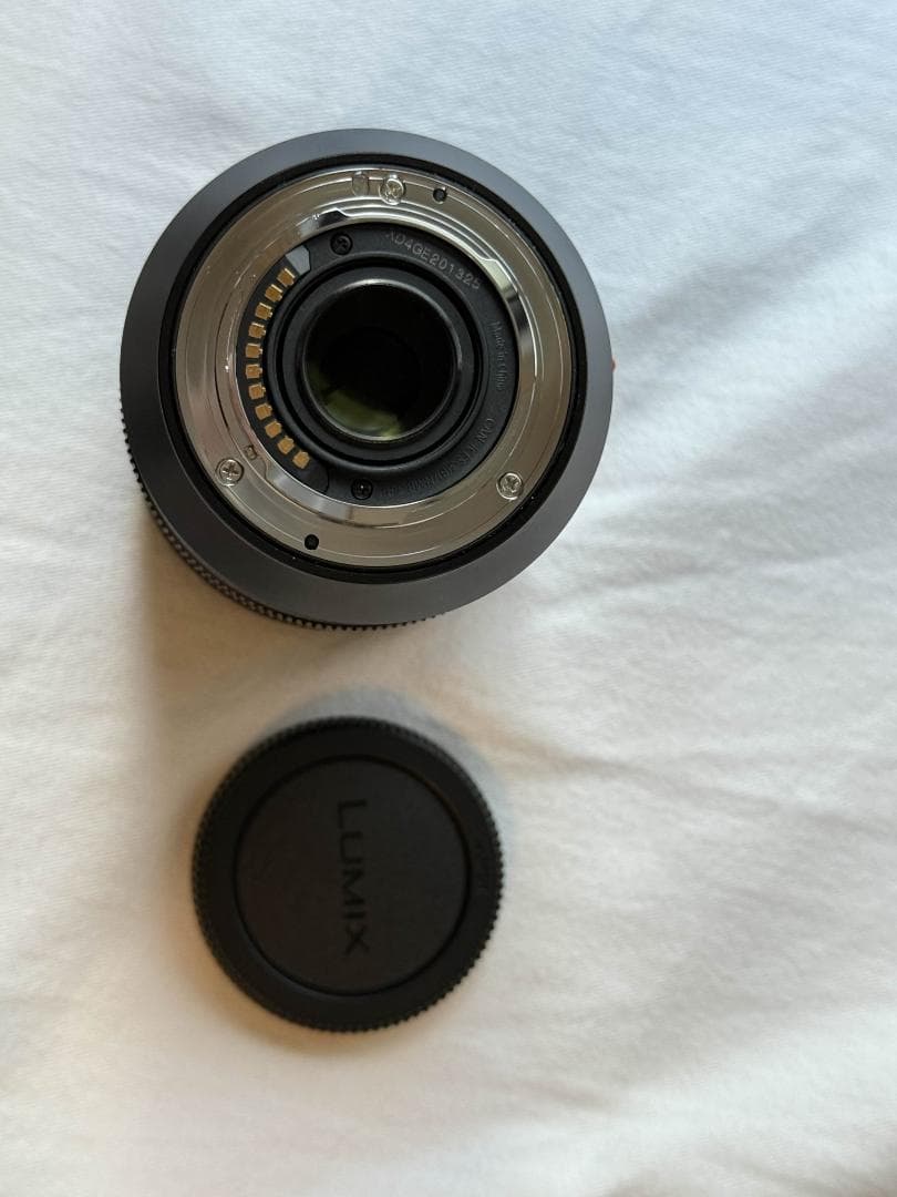 LUMIX 12-60mm F2.8-4.0 標準ズームレンズ