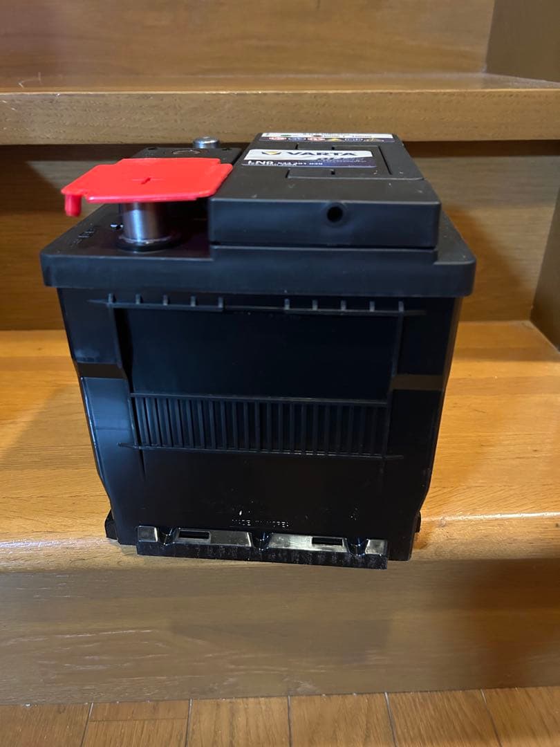 VARTA BLUE Dynamic LN0 12V 44Ah バッテリー