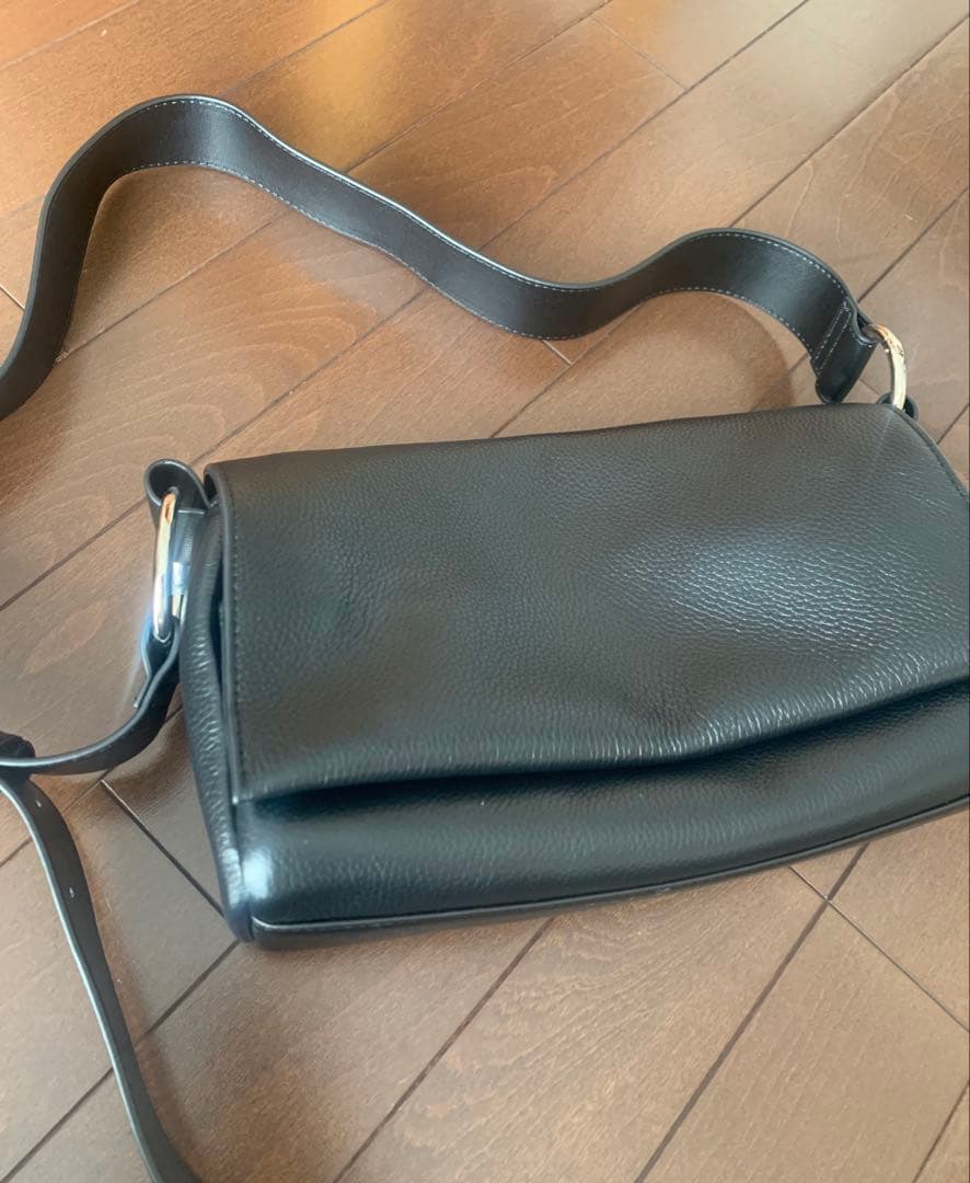 ビアズリー ショルダーbag ⭐︎BEARDSREY⭐︎