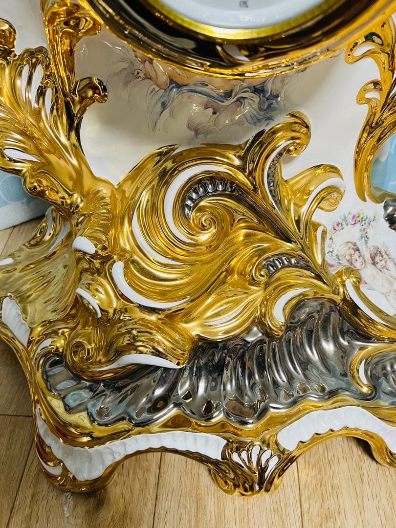 ✨ イタリア製 Ahura（アウラ） ゴールド 陶磁器エンゼル置時計