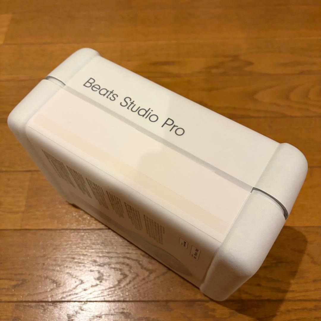 【新品未開封】Beats Studio Pro ヘッドホン サンドストーン