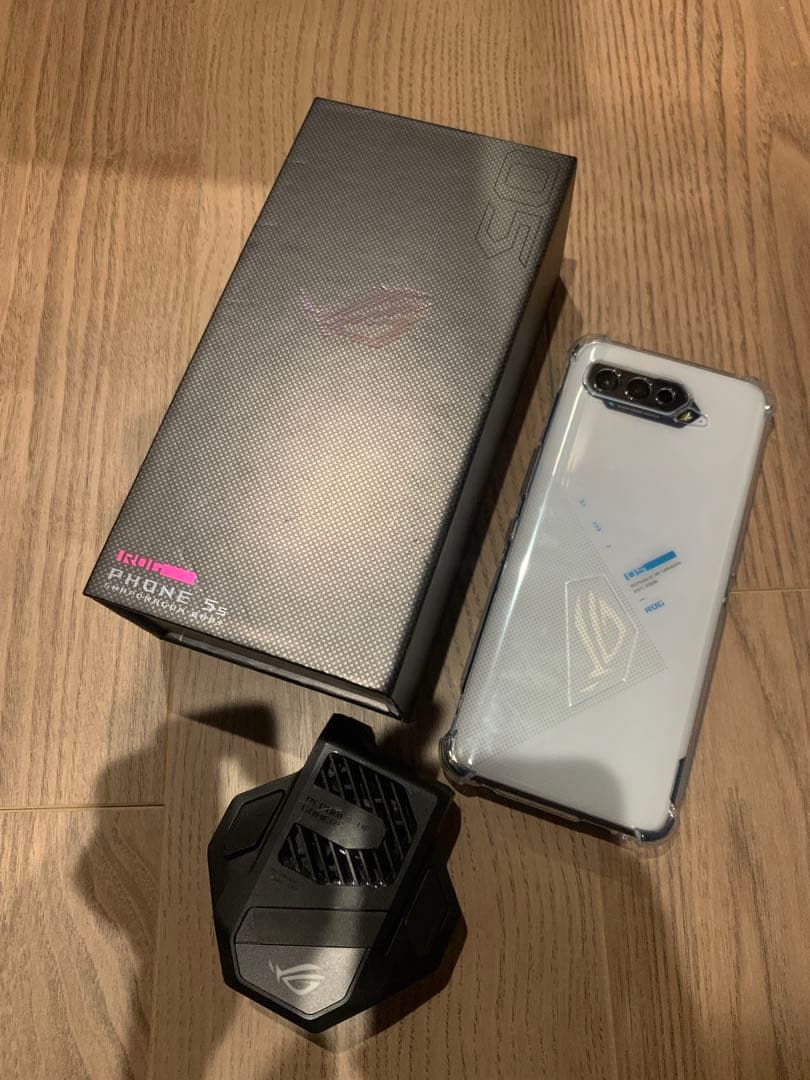 超必見！★ゲーミングスマホ！rog phone 5s 16/512 大容量！