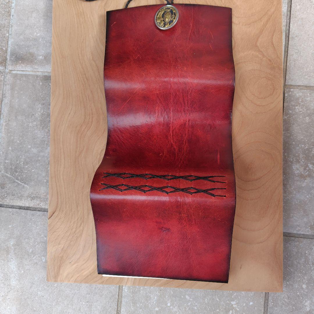 レザー製手縫いノート 赤　レザー　ノート アンティーク ライティングショップ