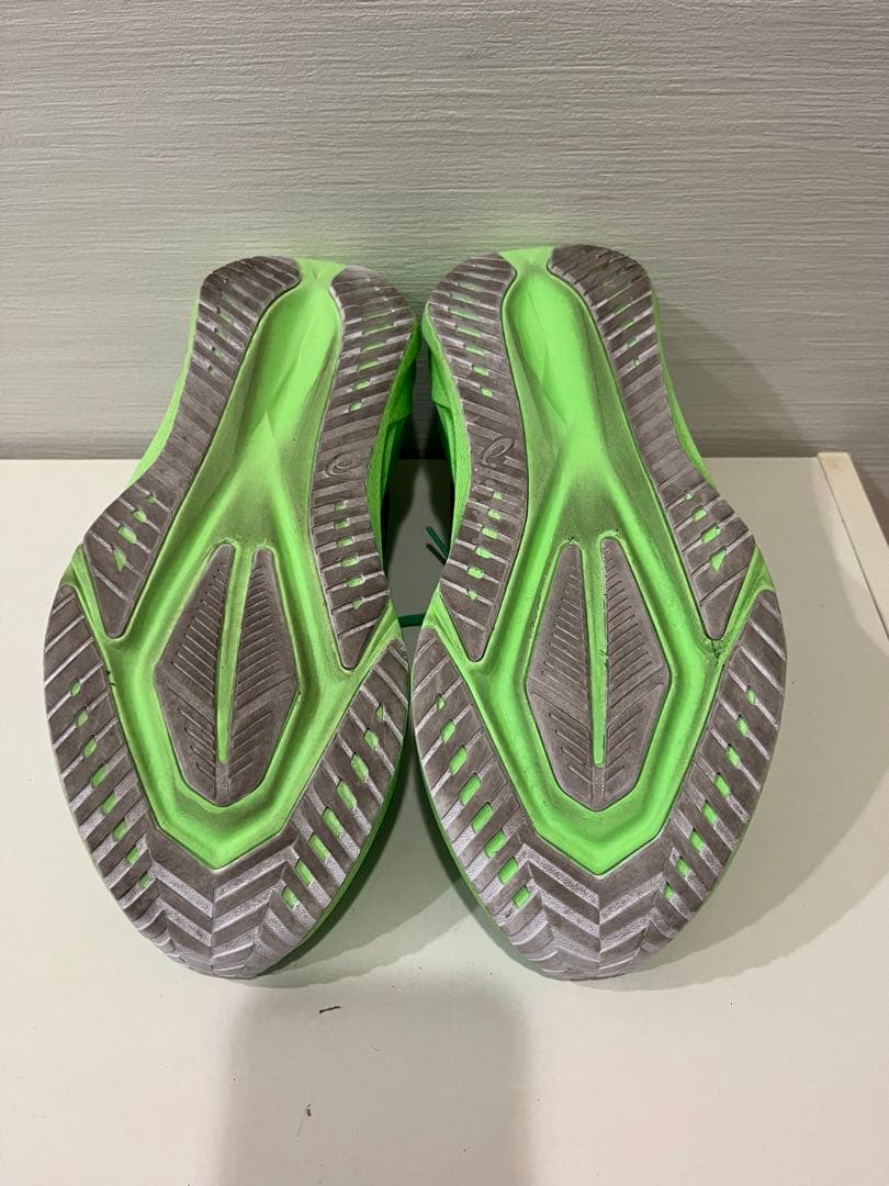 ASICS シューズ ノヴァブラスト 5 ほぼ未使用1回＋ZAMSTインソール付