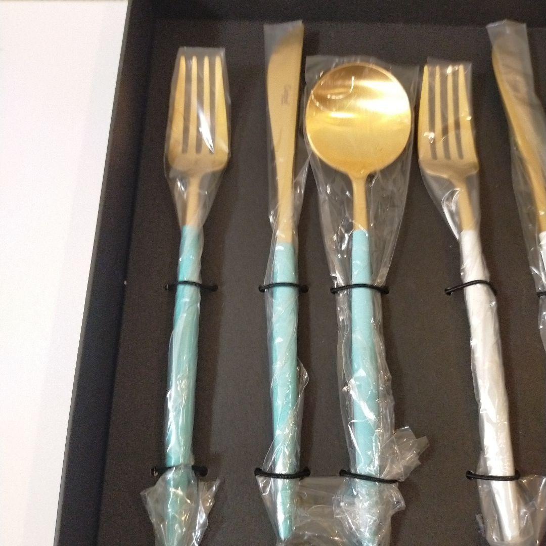 セール！Cutipol カトラリーセット 6点 水色と白