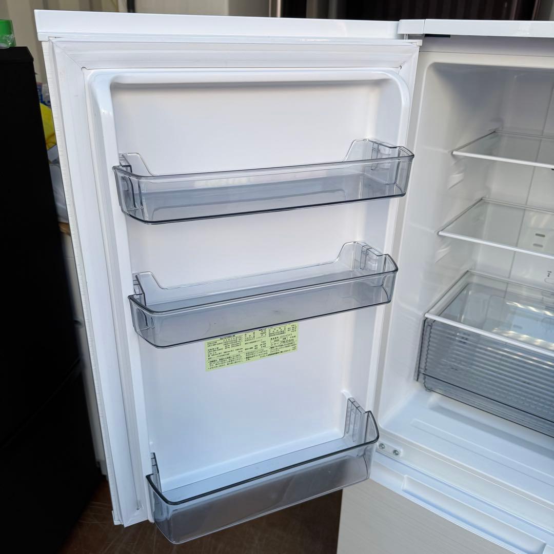 C7505★2022年製美品★シャープ　冷蔵庫　ホワイト 右.左開き　自動霜取り