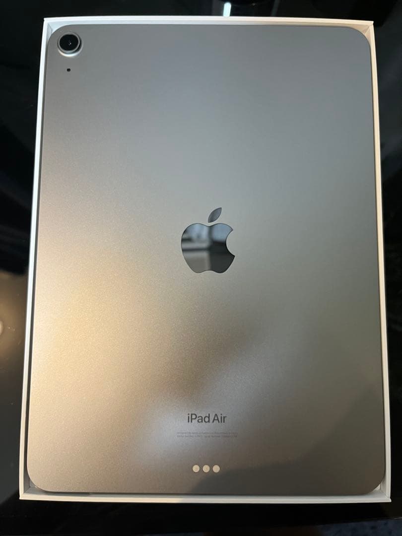 【ほぼ未使用品】11 インチiPadAir(M2)256GB（キーパッド付き）