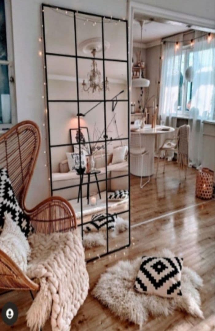 グリッドデザイン 壁掛け鏡 黒・白