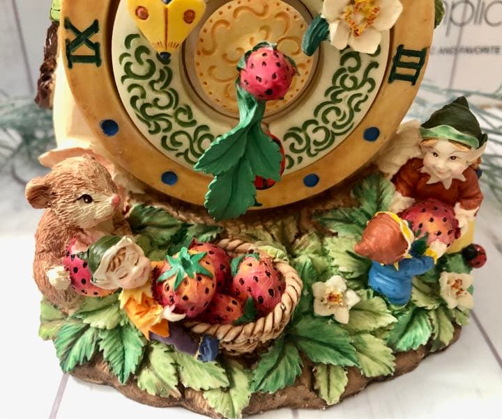 清里　萌木の村　メルヘン　オルゴール　スモールワールド　ホールオブホールズ