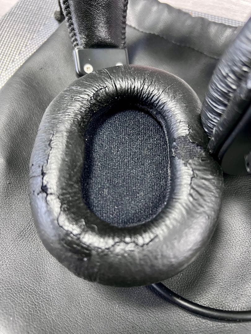 SONY MDR-V6 モニターヘッドホン【現在入手困難】