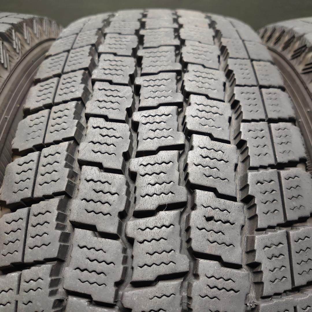 トヨタ純正 冬 195/80Ｒ15 107/105L LT 200系 ハイエース