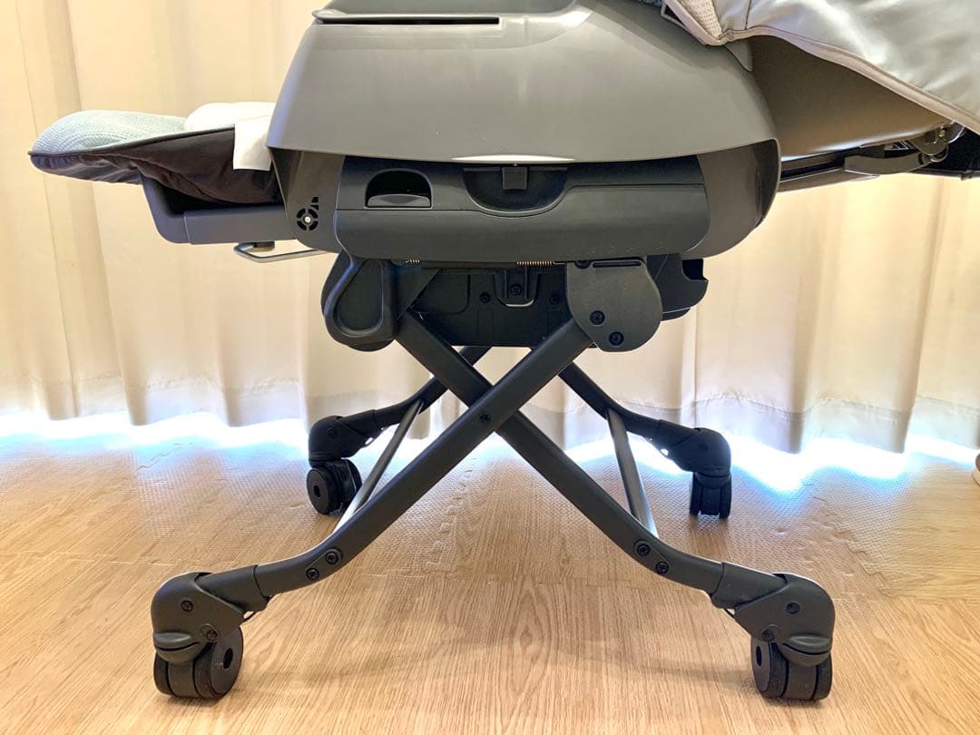 【美品】Combi ネムリラ AUTO SWING BEDi Long 電動