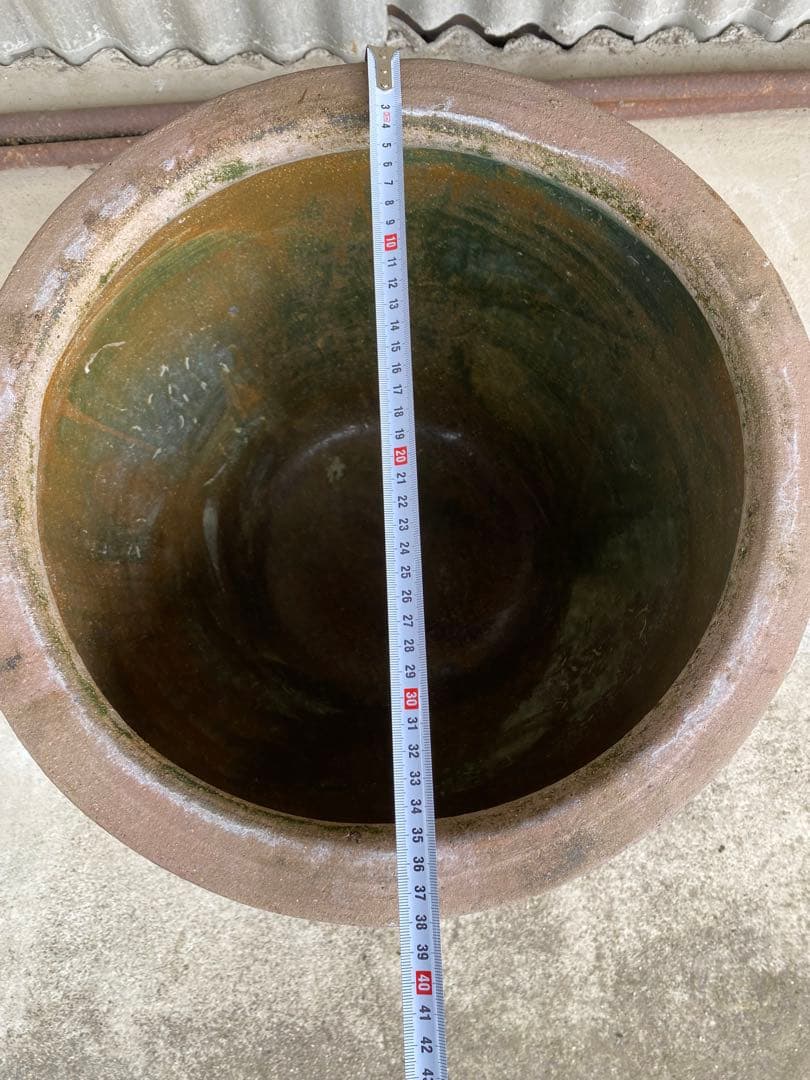 金魚鉢　メダカ鉢　睡蓮鉢　焼物　ピータン壺　水鉢