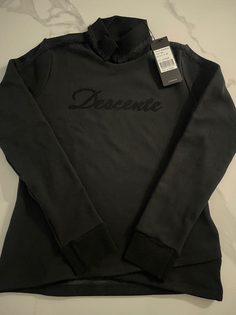 新品　韓国デサントゴルフ　レディース　黒　裏起毛