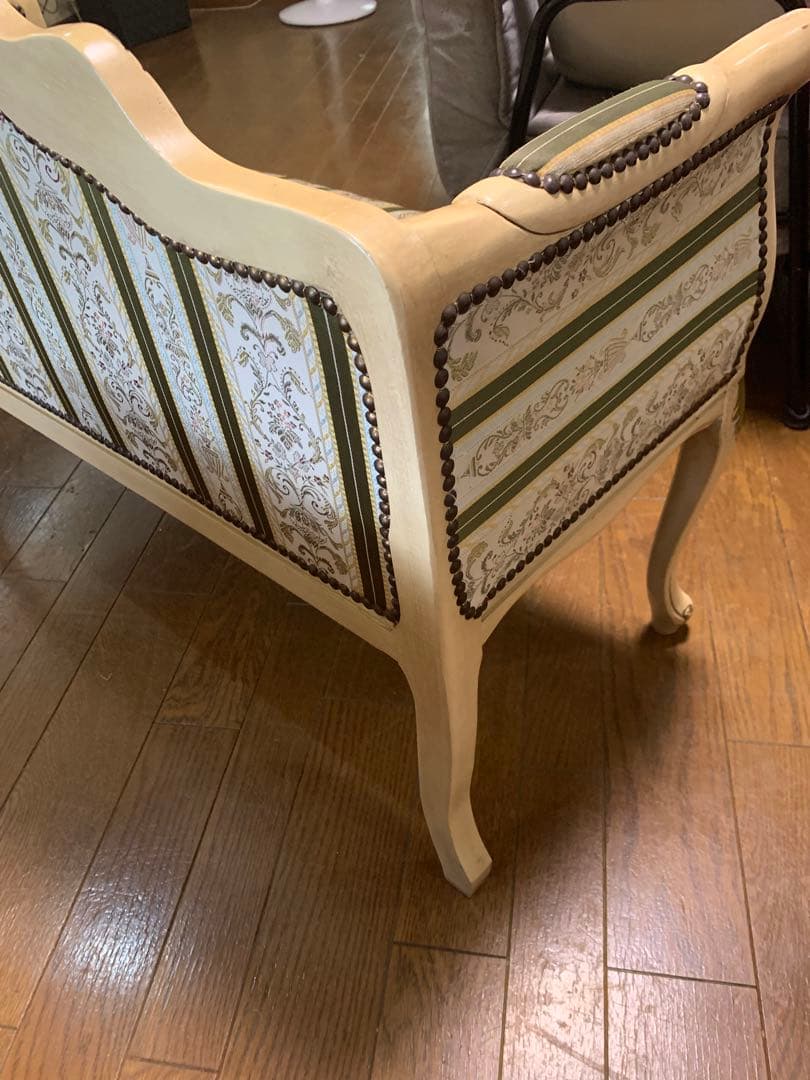 イタリア製2人用ソファ