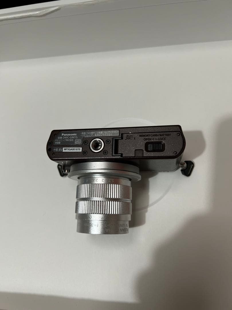 LUMIX gm1ブラウン　Cマウントレンズセットで！