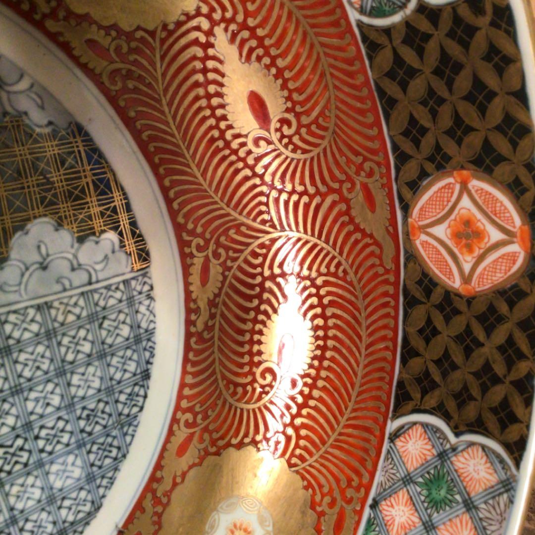 【特別出品】古伊万里　金蘭手　兎紋様　斑菟　赤絵唐草　七宝（江戸後期）大鉢　1客