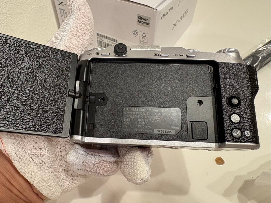FUJIFILM XM5 シルバー【シャッター回数1092回】付属品多数