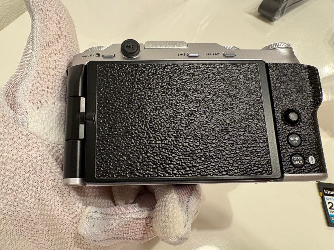 FUJIFILM XM5 シルバー【シャッター回数1092回】付属品多数