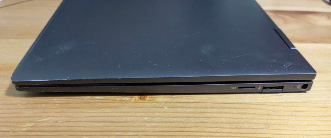 HP envy ×360 RYZEN 5600u 8gb 256gb