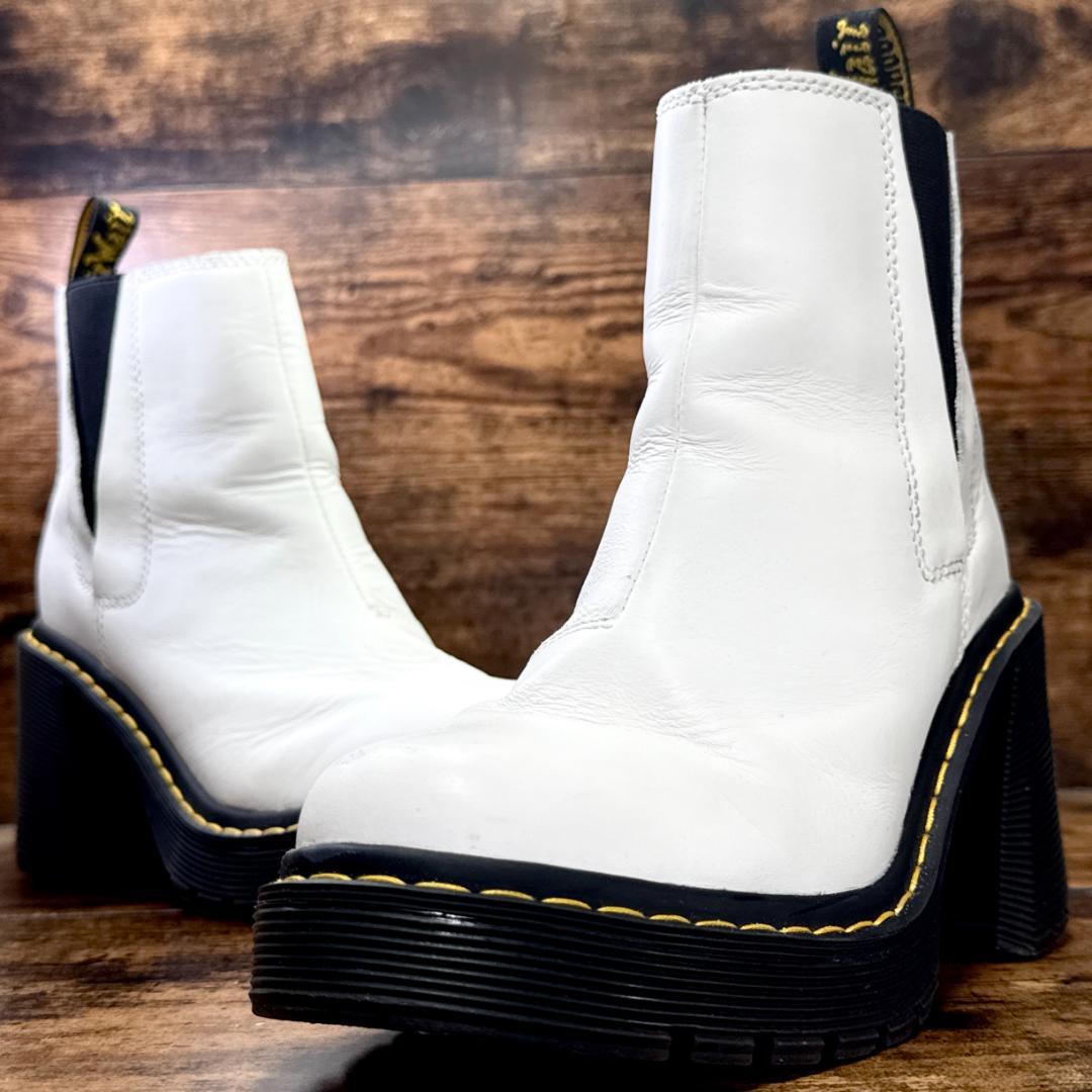 ☆即発 Dr.Martens ホワイトレザー チェルシーブーツ 厚底 サイドゴア