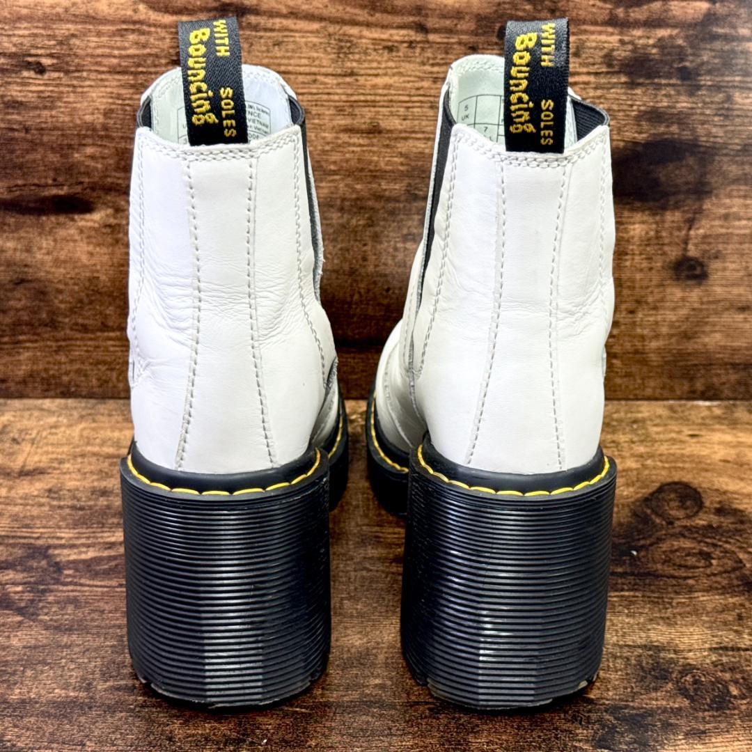 ☆即発 Dr.Martens ホワイトレザー チェルシーブーツ 厚底 サイドゴア