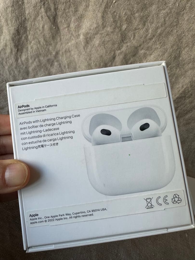 Apple AirPods第3世代 本体/未使用付属充電ケーブル/本革ケース付き