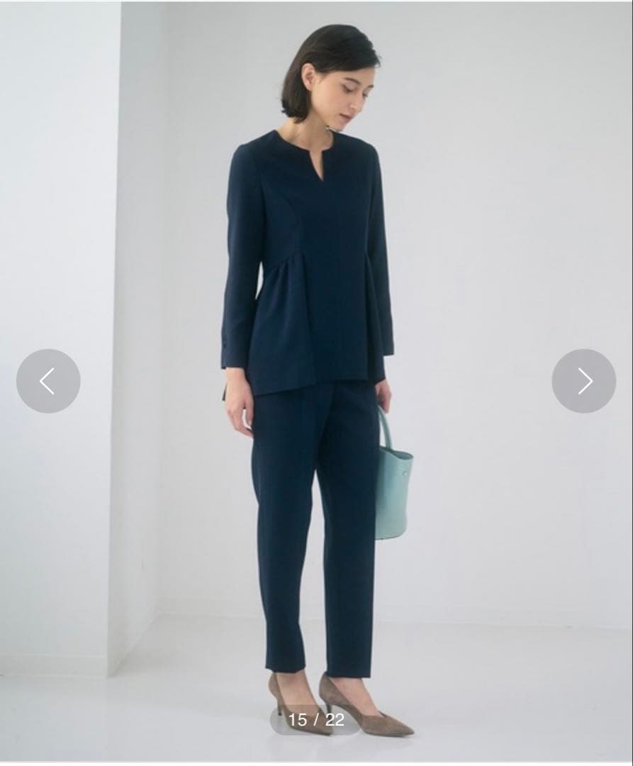 美品♡ANAYI ストレッチクロスペプラム ブラウス ネイビー M