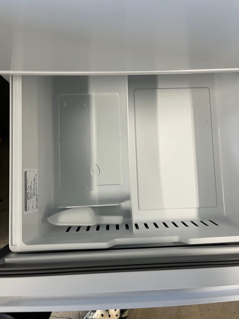 2025年製283Lヤマダ冷蔵庫 YRZ-F28M