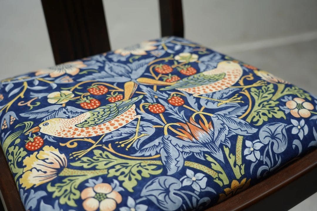 英国アンティーク　ウィリアムモリス　オーク材　1930年　チェア　椅子