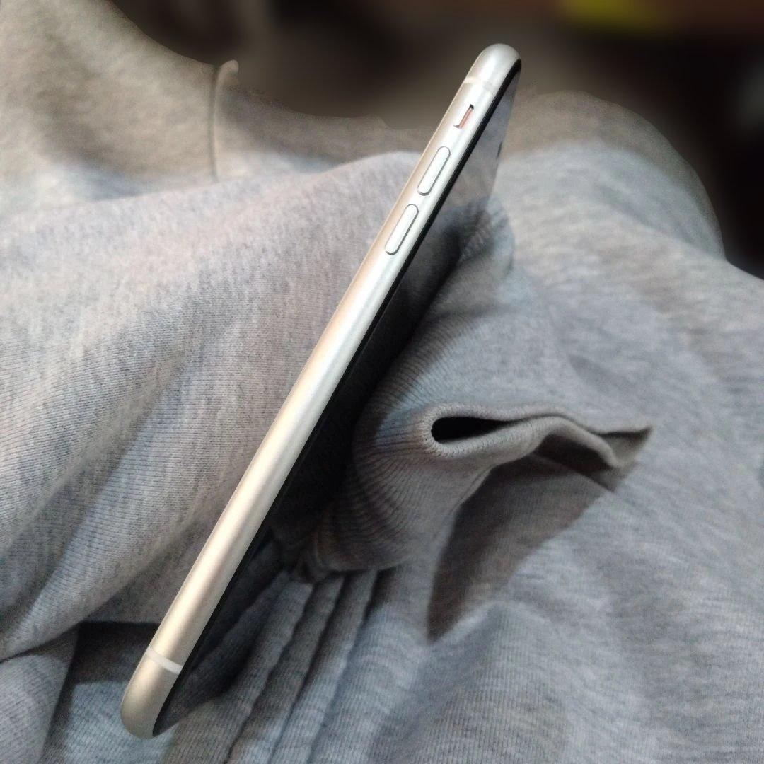 大幅値下げ‼️【綺麗】iPhone11 64GB バッテリー最大容量100%