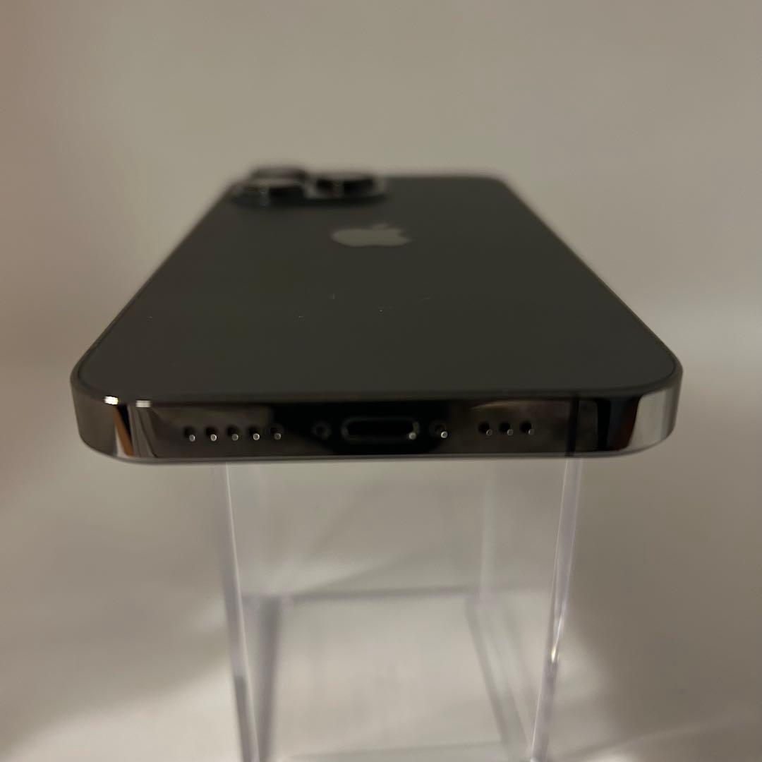 iPhone 13proバッテリー100%、画面新品