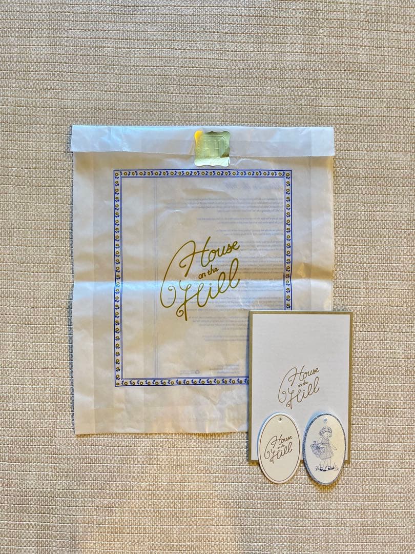 House on the Hill ロンパース＆ボンネット