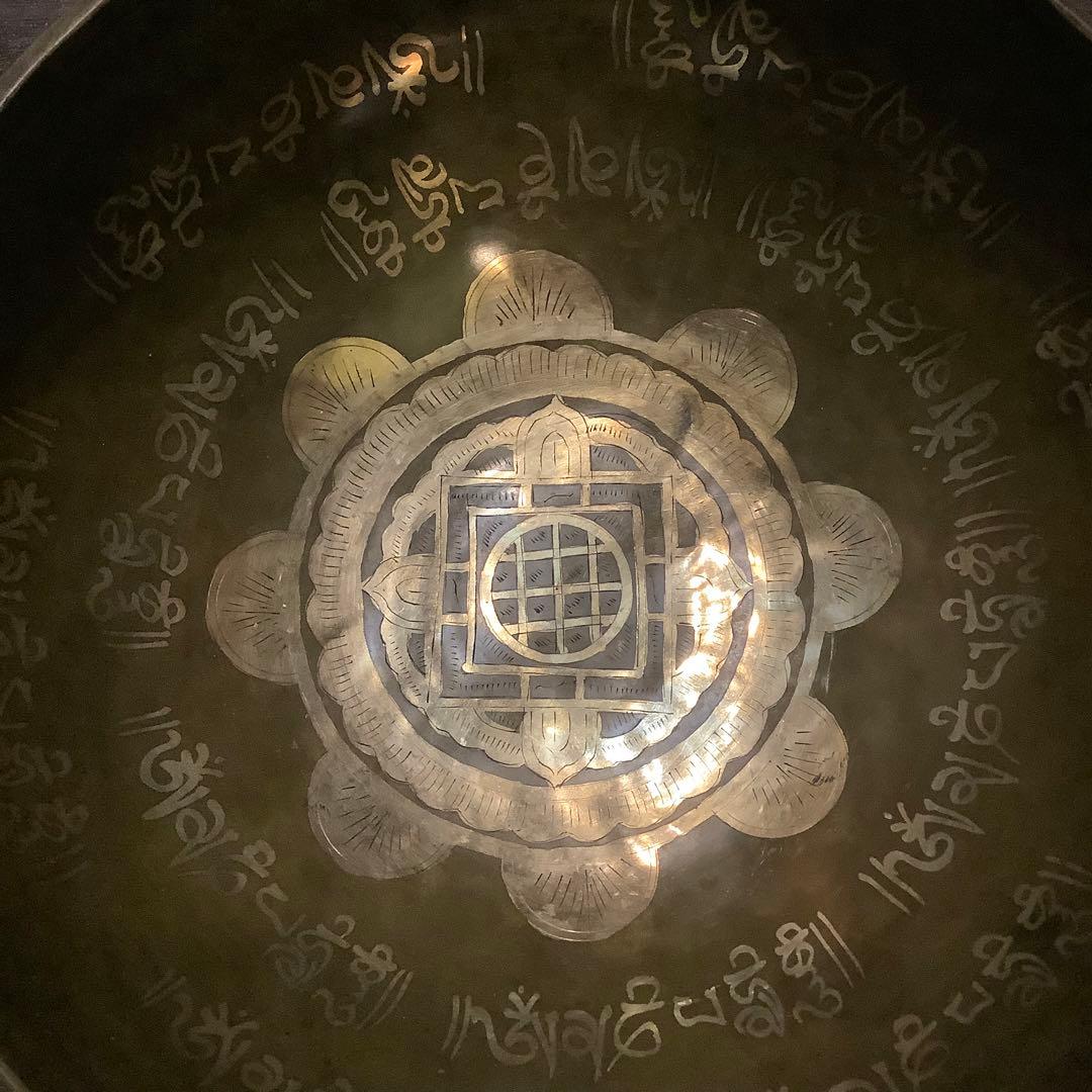 No32 チベット産 24.2cm チベタン シンギングボウル ヤントラ