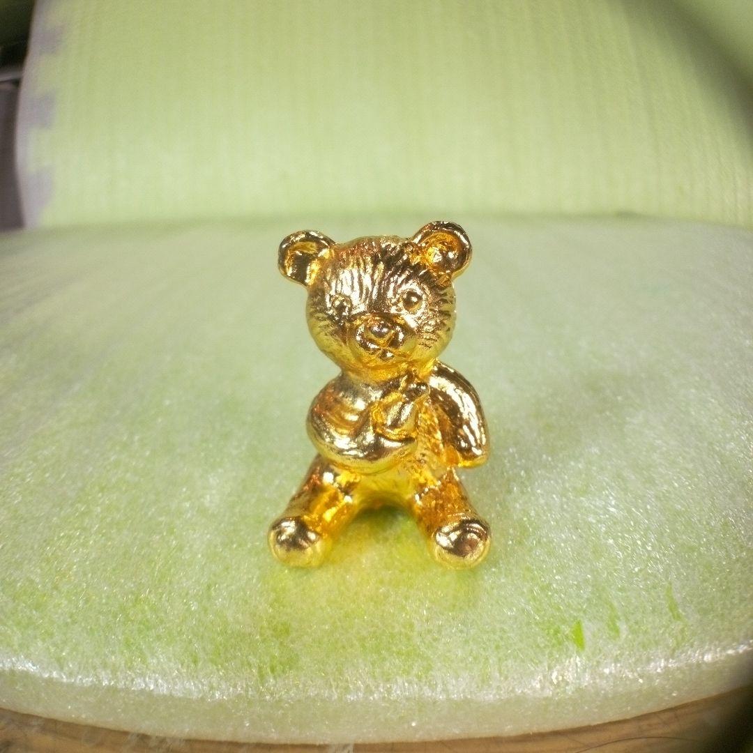 金属製と思われるゴールドクマの置物　インテリア　オブジェ　ディスプレイ　レア