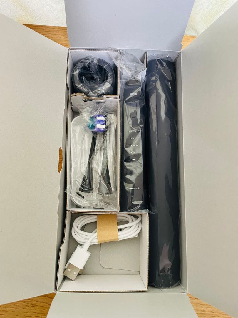 【新品未使用品】パナソニック　音波振動ハブラシ ドルツ　EW-DA48-A