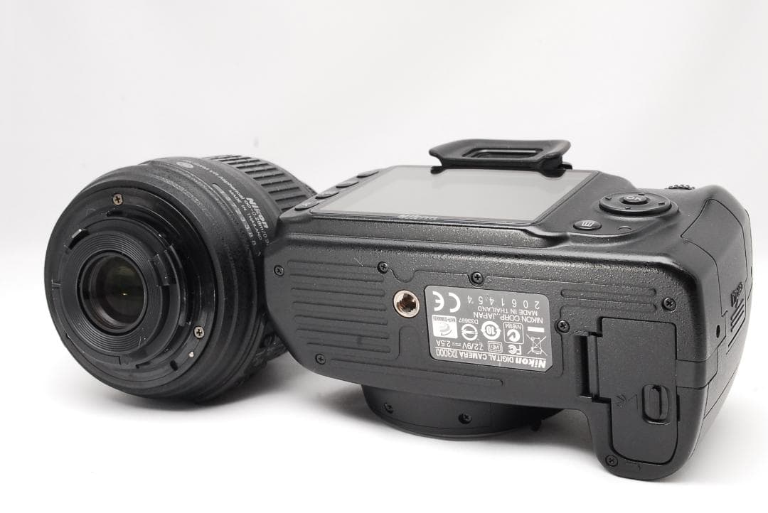 使用回数少なめ✨ Nikon D3000 ✨ 初心者さんおすすめ✨ 元箱付き