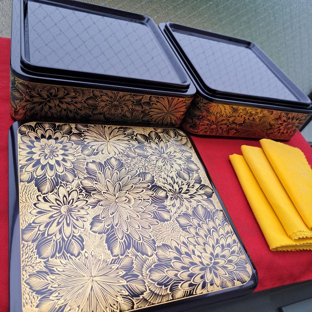 専用まとめ品 【輪島塗　7寸\"2段重箱】布着本堅地　 菊彫り詰め沈金　長期保管品