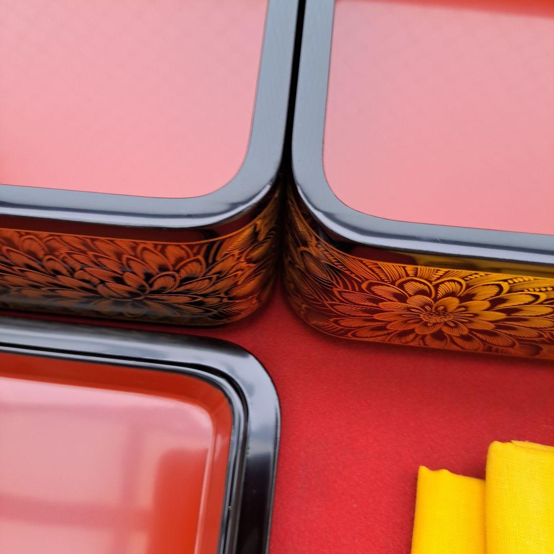 専用まとめ品 【輪島塗　7寸\"2段重箱】布着本堅地　 菊彫り詰め沈金　長期保管品