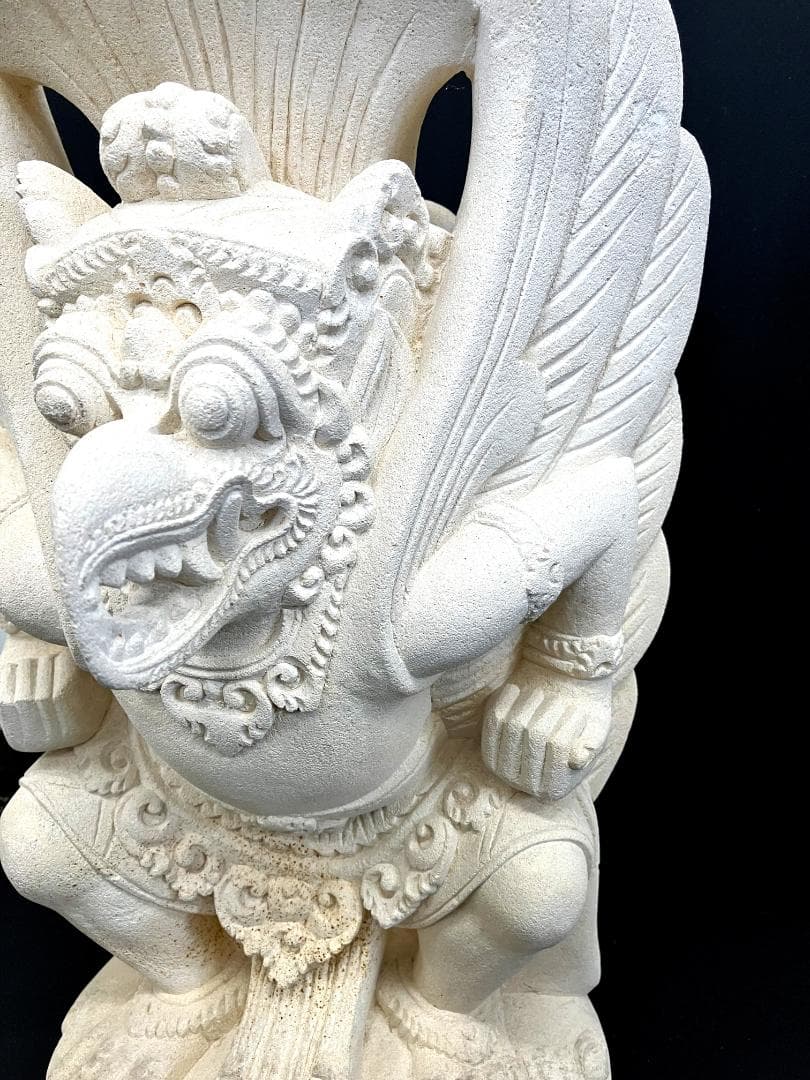 ガルーダの石像55cm 天然石パラスストーン 石彫り彫刻 ガルーダの置物
