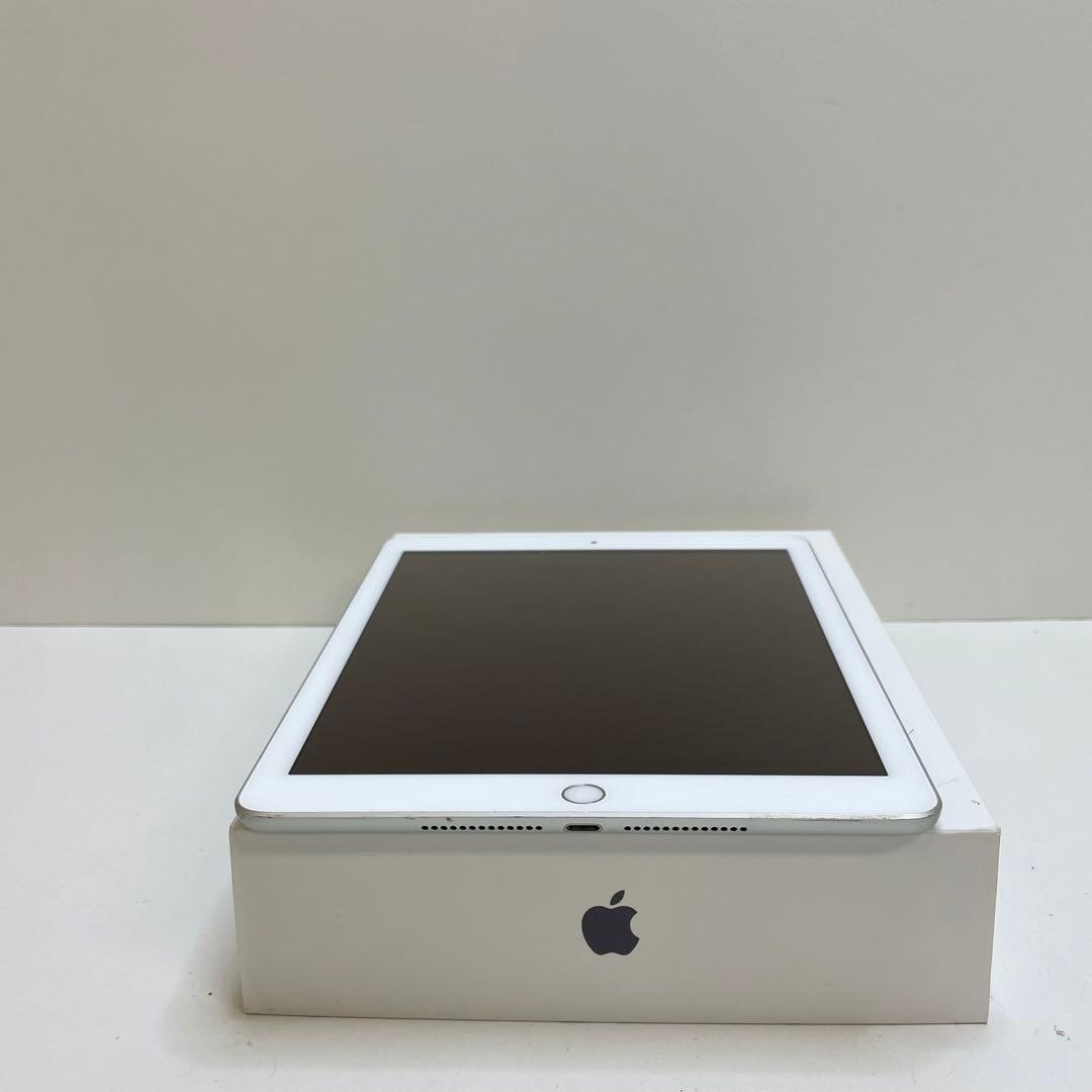 iPad 第6世代 128GB Wi-Fi + Cellular 87%