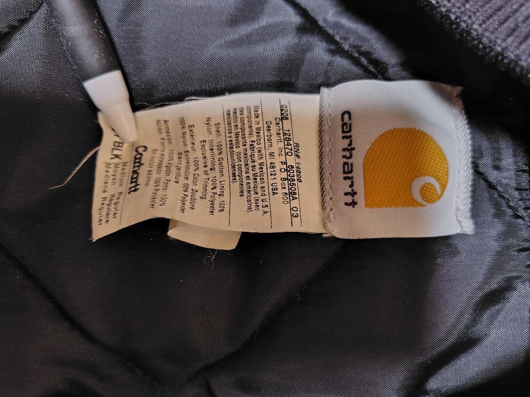 Carhartt クロスボーン刺繍 ブラックベスト　ダック生地裏地キルティング